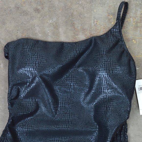 BAR III Faux Snakeskin One-Shoulder One-Piece Swimsuit, Size XS - Picture 4 of 12